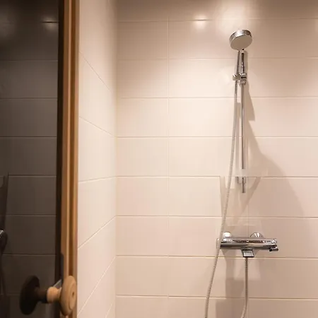 Cozy Aurora With Sauna By Booklapland Appartement