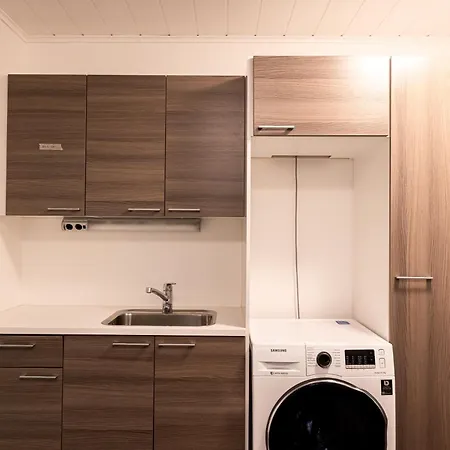 Cozy Aurora With Sauna By Booklapland * ロヴァニエミ