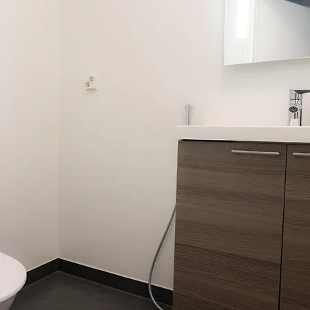 アパート Cozy Aurora With Sauna By Booklapland ロヴァニエミ