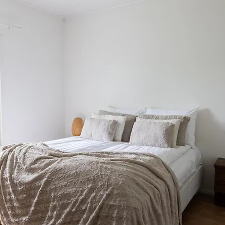 Cozy Aurora With Sauna By Booklapland * Rovaniemi